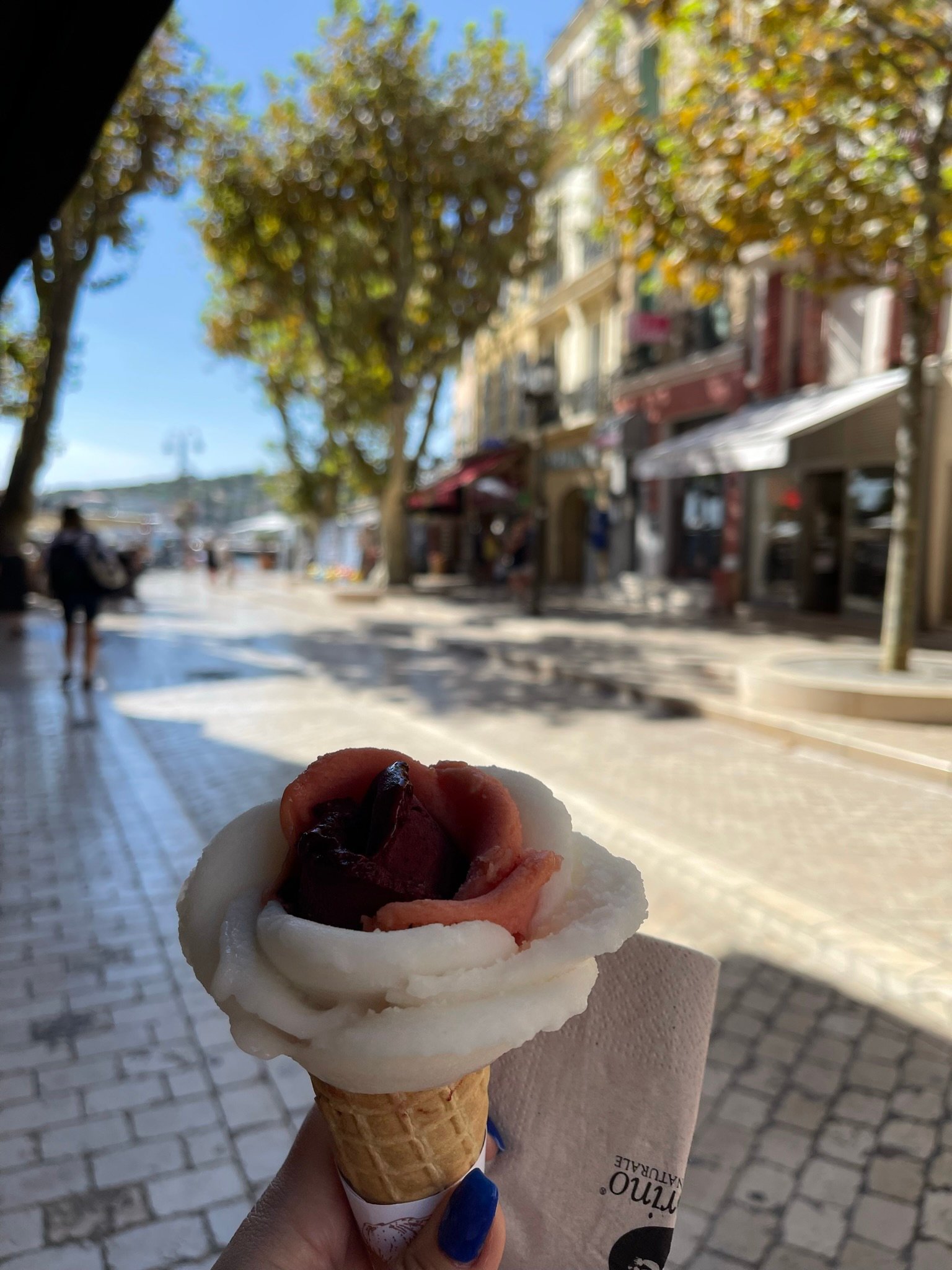 Ice cream in Cassis