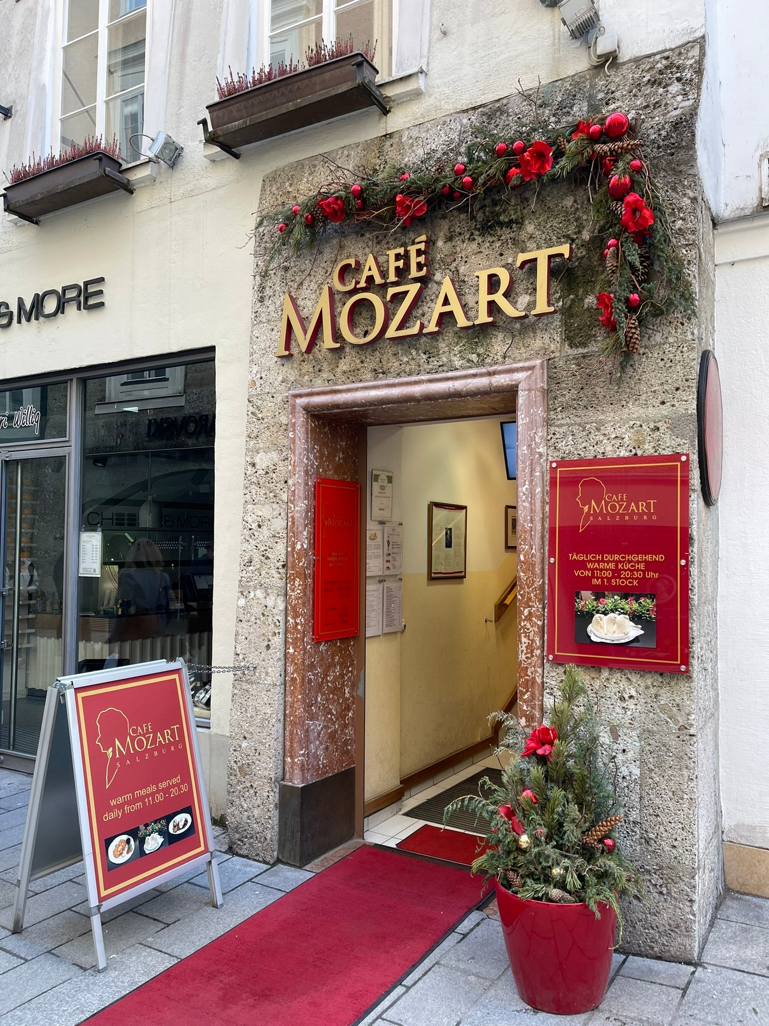 Salzburg cafe